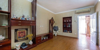 ăn tập thể Phương Mai 65m2-2pn, ban công rộng, nội thất đồ gỗ chỉ 1.7 tỷ