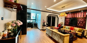 Bán nhà ngõ 28 Võ Chí Công, Quận Cầu Giấy. Gần Phố, Nội thất tuyệt đẹp