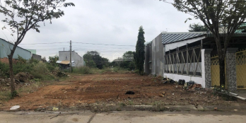 BÁN GẤP 1018M2 SHR, ĐƯỜNG 18M, SÁT KCN BECAMEX, DÂN ĐÔNG GIÁ 320TR