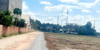 BÁN GẤP 3 LÔ (15X53)=795M2 THỔ CƯ, NGAY THỊ XÃ, CÁCH CHỢ, TRƯỜNG HỌC ỦY BAN 400M