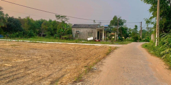 NGÂN HÀNG DÍ NÊN BÁN GẤP MIẾNG ĐẤT GẦN CHỢ ĐỂ TRẢ NỢ GIÁ 195TR 1200M2 SHR