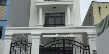 Chủ cần bán nhà 1 trệt 3 lầu mặt tiền đường 475, Phước Long B, Tp Thủ Đức