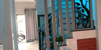 Bán nhà 31m2, 3 tầng 2 PN, ô tô đến nhà, Đinh Tiên Hoàng, Q. Bình Thạnh. 4,7 tỷ