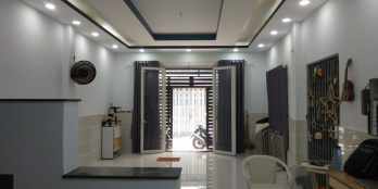 HXH Lạc Long Quân, P10, Tân Bình, 52m2, 4 tầng, 4.7x 11 hạ chào 7.7 tỷ còn TL