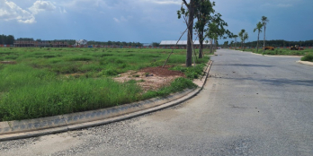 Bán gấp nền góc 2 mặt tiền đường ngay khu tái định cư Mỹ Phước 3