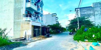 Tôi bán lô đất 71.8m2 hẻm Bưng Ông Thoàn, Phú Hữu, Tp Thủ Đức Lh 0974 244143