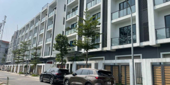 Bán khu nhà ở lk Phú Diễn Bắc TừLiêm, S100m2, 5 tầng hoàn thiện ngoài 0976065429