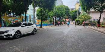 Bán nhà hẻm VIP khu cư xá Nguyên Hồng 4x16m/65m2 4 tầng có gara đậu xe