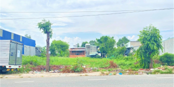 BÁN 620M2 ĐẤT Ở NGAY CHỢ, ỦY BAN DÂN CƯ ĐÔNG GẦN KHU CÔNG NGHIỆP. GIÁ 390 TRIỆU