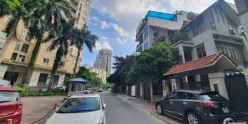 Bán Biệt Thự Vườn Đào, Tây Hồ. 6 Tầng Thang máy. 102m, Mt 6.9m, 40 Tỷ. Khu VIP Ở