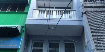 Không có căn thứ 2 cách mặt tiền đường Nguyễn Đình Chiểu, Phường 4, Phú Nhuận