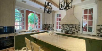 BÁN GẤP BIỆT THỰ VILLA HỒ BƠI SÂN VƯỜN - TRẦN NGỌC DIỆN, THẢO ĐIỀN, QUẬN 2