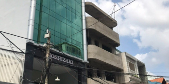 Bán tòa nhà hầm 5 tầng Khu Vip Nguyễn Gia Trí D2 sát mặt tiền D2 có HĐT 70tr