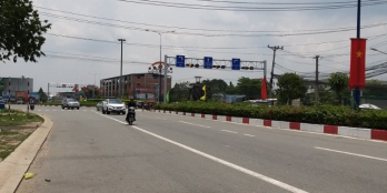 Bán gấp miếng đất mặt tiền DT 741- 80m2 - 560tr Tân Uyên