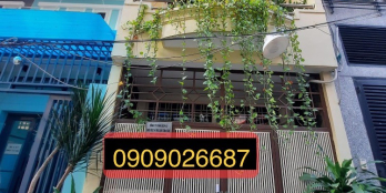 Nhà nở hậu tài lộc, gần mặt tiền đường