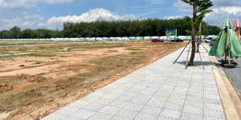 Cần bán lô đất 100m2 sau lưng UBND phường Chánh Phú Hòa