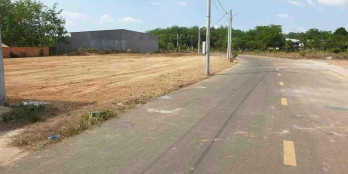 2 LÔ 605M2 ĐỐI DIỆN KCN, SÁT CHỢ TRƯỜNG HỌC, BÁN LỖ GIÁ 265 TRIỆU