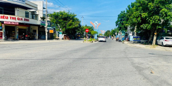 Chính chủ cần tiền bán rẻ không có lô thứ 2 ở đường Trần Phú 33m