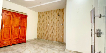 Bán nhà vị trí kinh doanh mua bán mặt tiền 213 Lâm Văn Bền, Q7