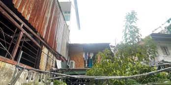 Nhà cũ tiện xây mới, hẻm xe hơi, gần Landmark 81