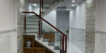 Nhà thật giá thật 100%,1 trệt 1 lầu đường Dương Công Khi.gần chợ VL