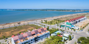 CHÍNH CHỦ sang nhanh lô kề GÓC, đường 10M5 sát Vịnh vài bước chân chỉ 1ty49