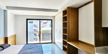 Sang nhượng toà chung cư mini 14 phòng mới xây 100% đủ đồ, có thang máy, ô tô đỗ