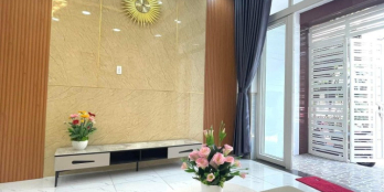 Thở Oxy,bán gấp nhà 1/gần đường 3/2,Quận 10,HXH,65m2x4 tầng,ngang 5m,10.X TỶ