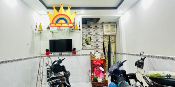 Nhà 2 mặt hẻm, xe hơi vào nhà, khu dân trí lịch sự an ninh