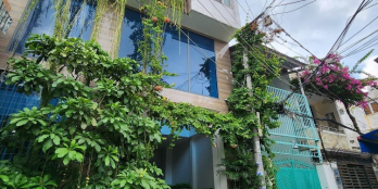 Nhà làm CHDV, hẻm thẳng 1 trục, Bình Thạnh giáp q1