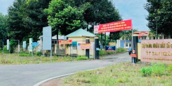 CẦN BÁN LÔ GÓC 2MT 310M2 ĐẤT SỔ RIÊNG, CẠNH CHỢ, DÂN ĐÔNG