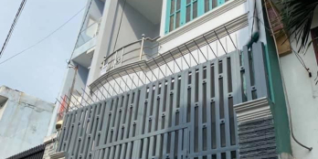 Nhà đẹp xinh, hẻm lớn xe hơi vào nhà, gần Landmark 81