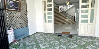 Chính chủ bán nhà ngay chợ Mỹ Hạnh Nam, SHR, nhà xây ở, đẹp, kiên cố