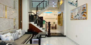 VỠ NỢ BÁN GẤP NHÀ HXH ĐƯỜNG ẤP CHIẾN LƯỢC B.TÂN 2LẦU 56M2 CHỈ 1TỶ650