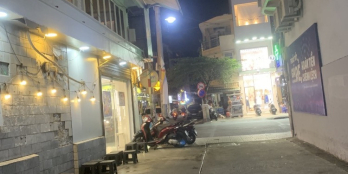 Ô tô ngủ nhà- Trung tâm quận 3- 2p ra quận 1- Khu kinh doanh sầm uất- 47m2