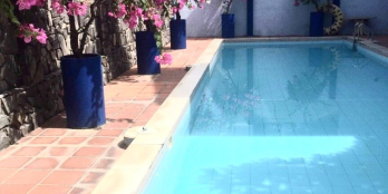 Bán biệt thự tân cổ điển sân vườn 500m2 cách biển Mỹ Khê 5 phút