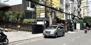 Mặt tiền Nguyễn Cửu Vân, Siêu vị trí, siêu diện tích, 75m2 (5.2x14.5)