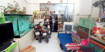 Chủ ngộp bank cần bán gấp nhà hẻm xe ba gác 4,8 X 14 chỉ 3 tỷ hơn