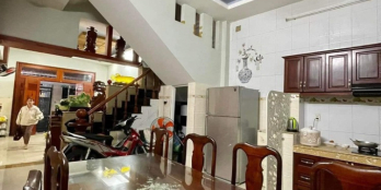 Thanh khoản gấp giảm còn 8.6 tỷ, gần chợ vải Tân Bình,HXH,79m2x4 tầng,ngang 4.6m