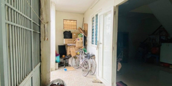 nhà 140m2 gần chợ gần trường, khu ở và khu kinh doanh riêng biệt, HXH Liên khu 5