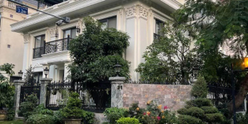 Con du học ,bán gấp biệt thự view công viên Phú Mỹ Hưng 350m2, Nam Thông 1 Q7.