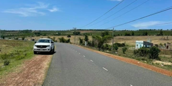 ĐẤT XÃ HOÀ THẮNG- CÂY LÂU 5- NGAY ĐƯỜNG LIÊN HUYỆN – GIÁ 100K/M2 – GIÁ 472 TRIỆU