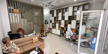 Phú Mỹ Hưng mặt tiền đường kinh doanh cực đỉnh chỉ 11 tỷ đồng hiếm có