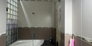 Quận 6 Phạm Văn Chí- Nhà đẹp 3 tầng-3PN ô đậu trước nhà.