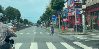 Chủ ngộp bank bán gấp đất mặt tiền ngay chợ Việt Kiều