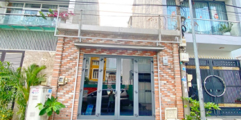 Bán gấp nhà DT 5x14m mặt tiền khu Hoàn Cầu Quận 7 giá 9.45 tỷ