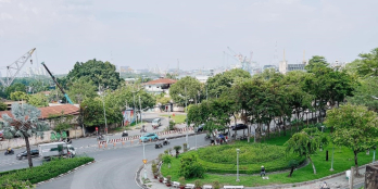 Nhà đẹp 5 tầng dts 86m2, ô tô đến nhà, view công viên Q4. 4,7 tỷ