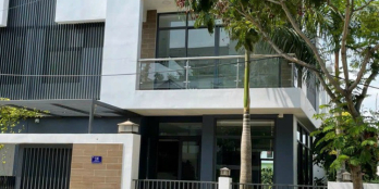 BDS HVL Nhà hoàn thiện Đông Tăng Long gần cổng gần hồ 04/11/2023