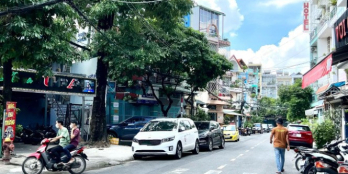 Hiếm,Bán nhà Khu VIP P4,Tân Bình,ngộp bank,4 tầng,Cộng Hoà,115m2,18.XX TỶ