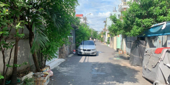 Nhà sổ vuông vức, đã hoàn công đầy đủ, nhà mới, ngang hơn 6m